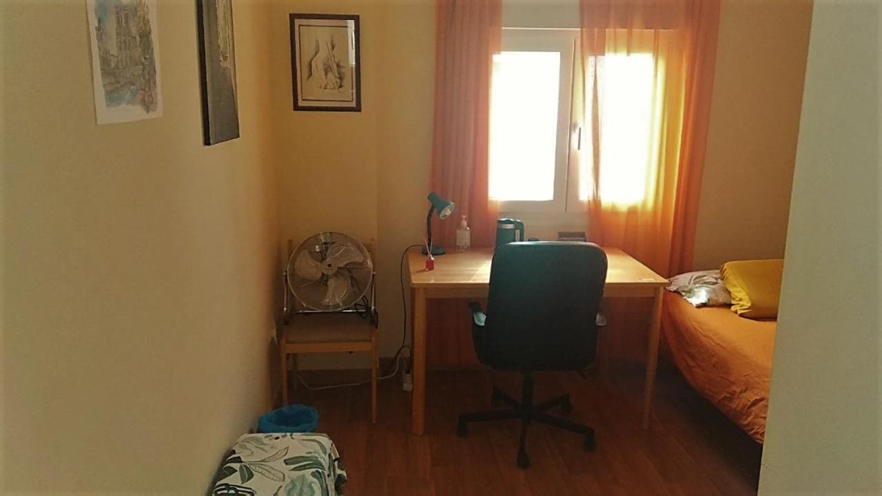 4 Estaciones Bnb เซบีญา ภายนอก รูปภาพ